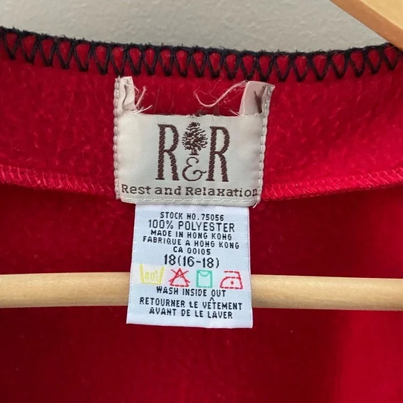 Vintage Crimson Fleece floral Embroidered Button Down Relaxed Fit Sweater Vest - Picture 2 of 3